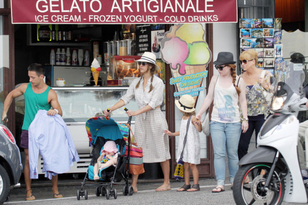 Photo : Jessica Alba en Italie