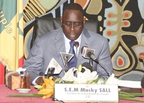 Macky Sall de retour à Dakar