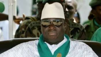 Le président gambien Yahya Jammeh a limogé le chef d'état-major de l'armée par crainte