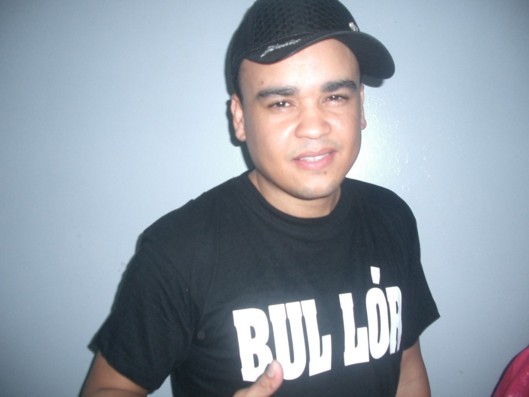 Philip Monteiro sort le single Bul Loor