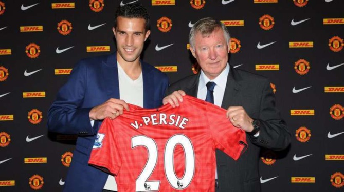 Le cas Van Persie sème la discorde entre Arsenal et la Juventus