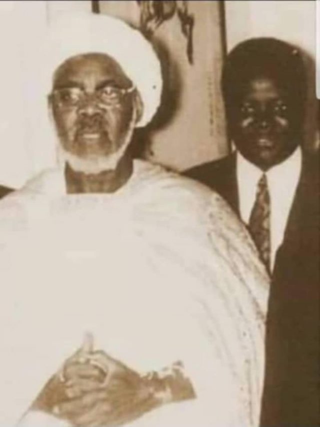 Hommage à Serigne Mamoune Ibrahim Niasse Rta : 17 Juin 1944 – 28 Octobre 2011 : 67 Années au Service de l’Humanité