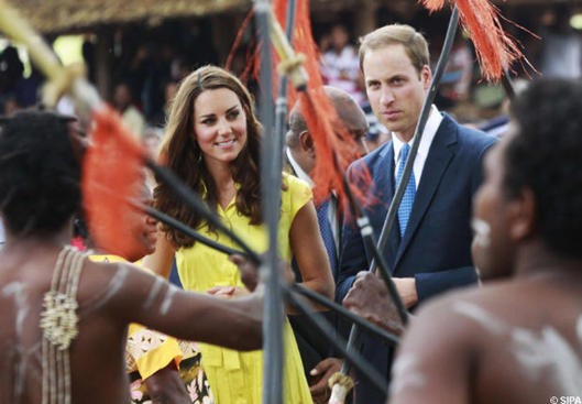 Photos – Kate et William, stars des îles Salomons