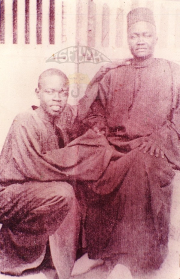 PHOTO INEDITE : Serigne Abdoul Aziz Sy Al Amine en compagnie de Serigne Mansour Sy