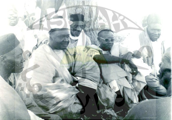 PHOTO INEDITE : Serigne Abdoul Aziz Sy Al Amine en compagnie de Serigne Mansour Sy