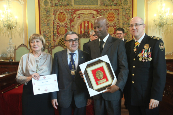 Espagne : Notre compatriote Moussa Ba honoré par les autorités locales de la Province de Lérida.