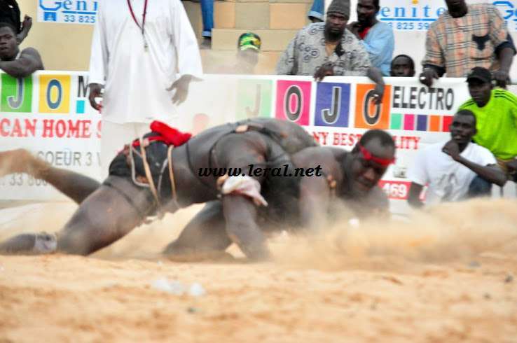 [Photos] Garga Mbossé réalise le coup de "Tonnerre"