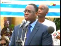 [vidéo] Macky Sall Présente ses Condoléances à la Famille D'Ousmane Masseck Ndiaye