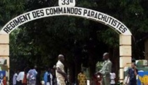 Mali : le camp militaire de Djicoroni, à Bamako, assiégé