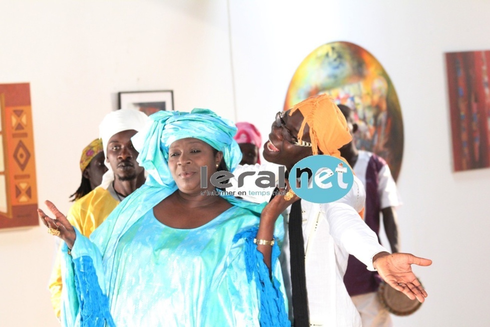 [Photos exclusives] Abdou Guitté Seck tourne un clip avec Soda Mama Fall