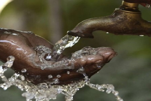 Danger signalé à Thiaroye-Sur-Mer: Dans de nombreux quartiers, l'eau des robinets dégage une odeur d'essence