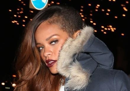 Rihanna : de la drogue saisie dans son bus de tournée !