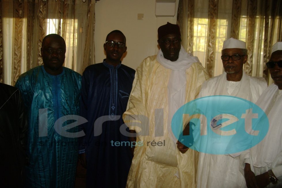 [Photos] Habré présente ses condoléances à la famille de Serigne Bassirou Diagne 