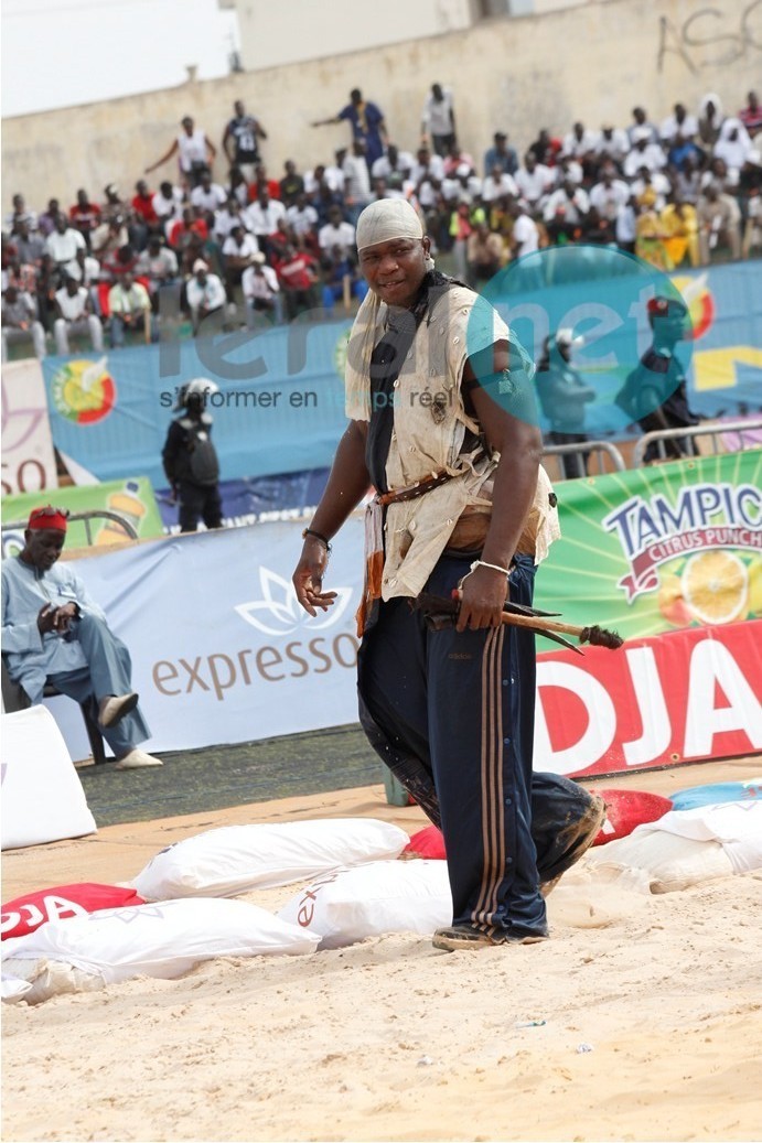 [Photos exclusives] Victoire de Balla sur Tapha: Le "Roi" dicte sa loi au "Néant" du Baol 