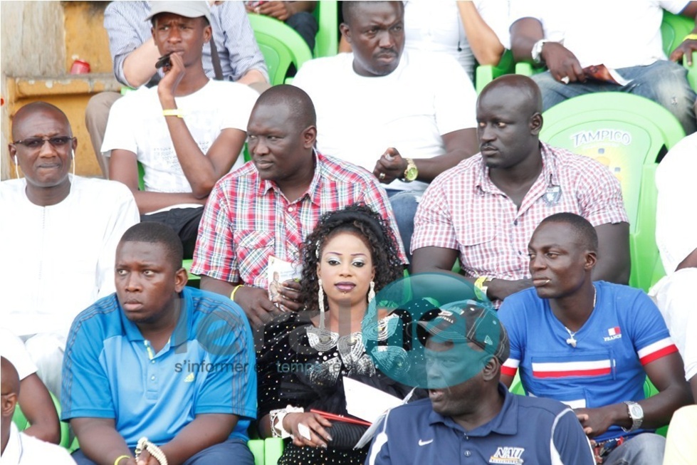 Oumy Gaye, miss Jongoma 2012 était au stade pour suivre Balla-Tapha