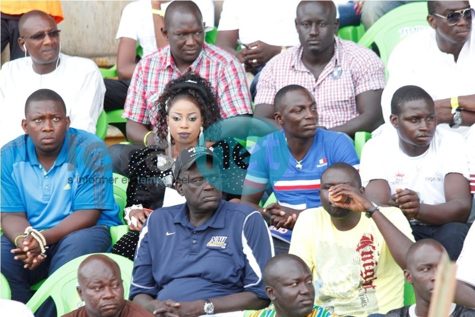 Oumy Gaye, miss Jongoma 2012 était au stade pour suivre Balla-Tapha