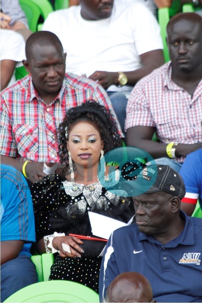 Oumy Gaye, miss Jongoma 2012 était au stade pour suivre Balla-Tapha