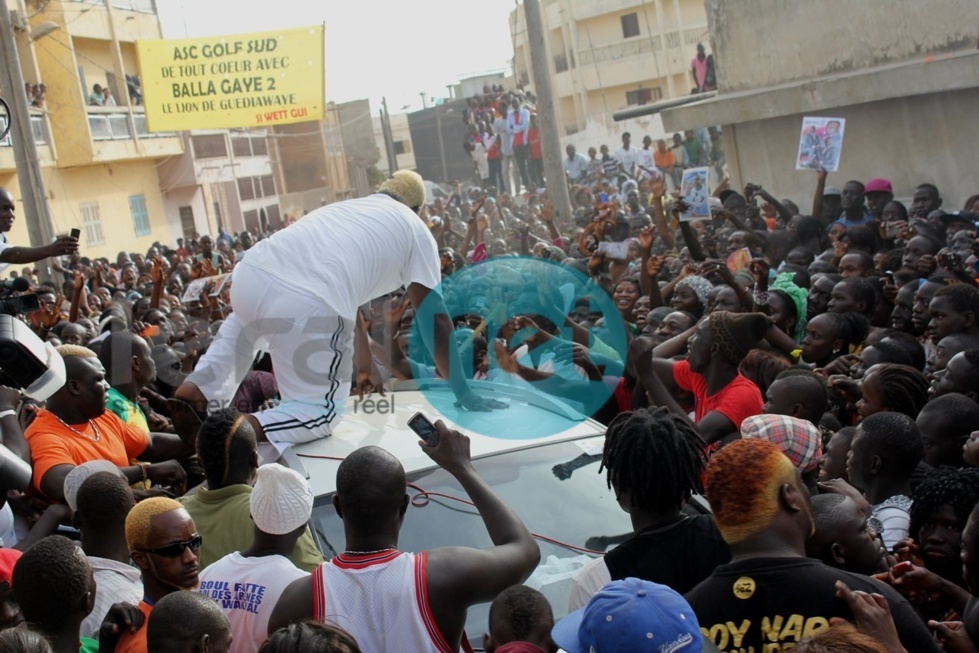 Balla Gaye 2: Le "Roi" s'offre un bain de foule