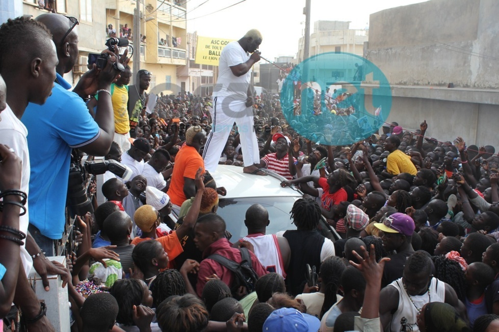 Balla Gaye 2: Le "Roi" s'offre un bain de foule