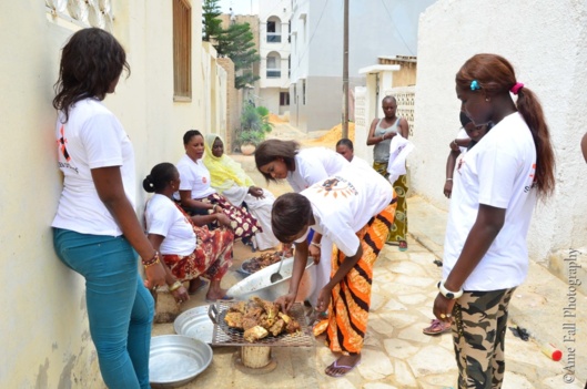 [Photos] Lissa offre de copieux Ndogou aux détenus de Fort B et aux talibés de Liberté 6