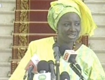 Aminata Touré, une "Dame de fer" à la tête du gouvernement