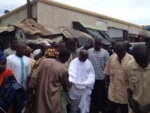 [Photo] Incendie au marché Central de Thiès: Idrissa Seck sur les lieux du drame