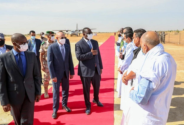 Pose de la première pierre du pont de Rosso: Macky Sall et les images de son accueil en Mauritanie