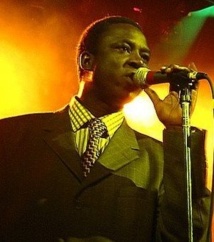 Thione Seck aurait convolé en secondes noces avec une ex de son fils Waly Ballago