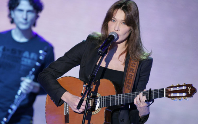 Des photos de Carla Bruni nue utilisées pour pirater des diplomates du G20