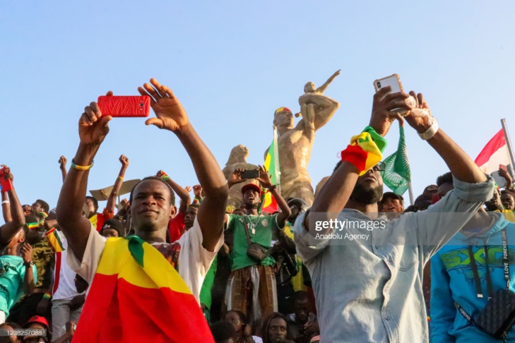 Photos - Can 2021 / Après le sacre : L’effervescence au niveau des supporters sénégalais à Dakar