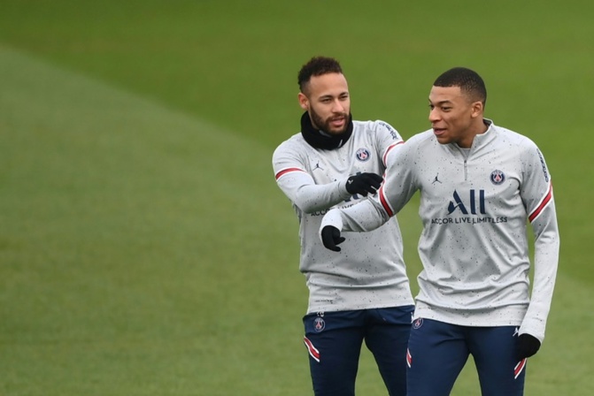 Neymar présent au dernier entraînement collectif avant le Real Madrid