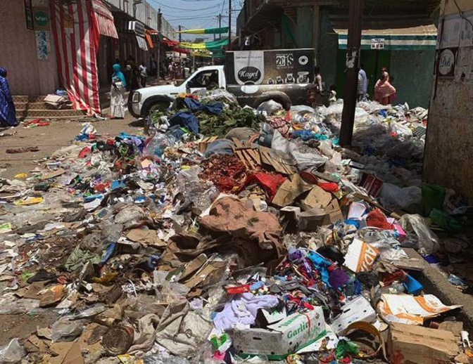 Mbour / Opération de nettoiement du Marché central: Cheikh Issa Sall s'attaque à la libération des occupations anarchiques