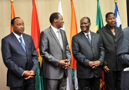 Bouteflika, Ouattara, Kabila, Macky Sall... Quels sont les salaires officiels des dirigeants africains ? 