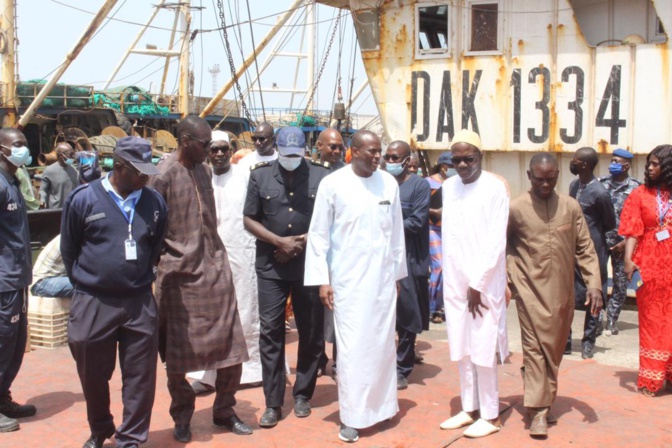 Visite de chantiers du port de Dakar par son Directeur général