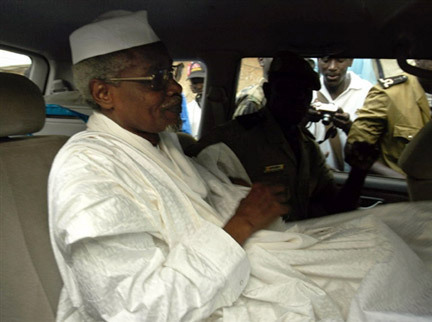 Hissène Habré comparaîtra ‘’désormais décoiffé et à visage découvert’’