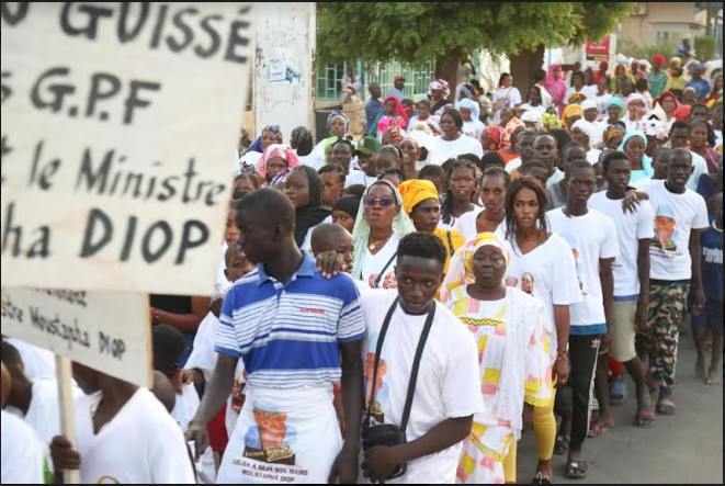 Elections législatives 2022/ Mimi Touré à Louga: «Être patriote, ce n’est pas mentir, affabuler, calomnier…»