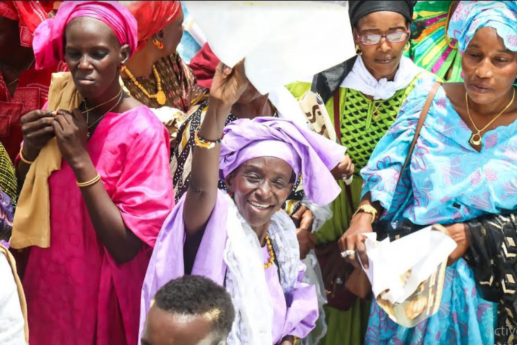 Elections Législatives 2022/ Mimi Touré aux Foutankobes de Dakar et de la diaspora : «Renvoyez l’ascenseur à Macky, peu importe où vous votez »