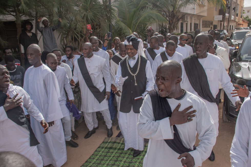 Cheikh Ahmadou Kara Mbacké en visite chez Cheikh Macoumba Fall Misbakh : Les images d’une rencontre