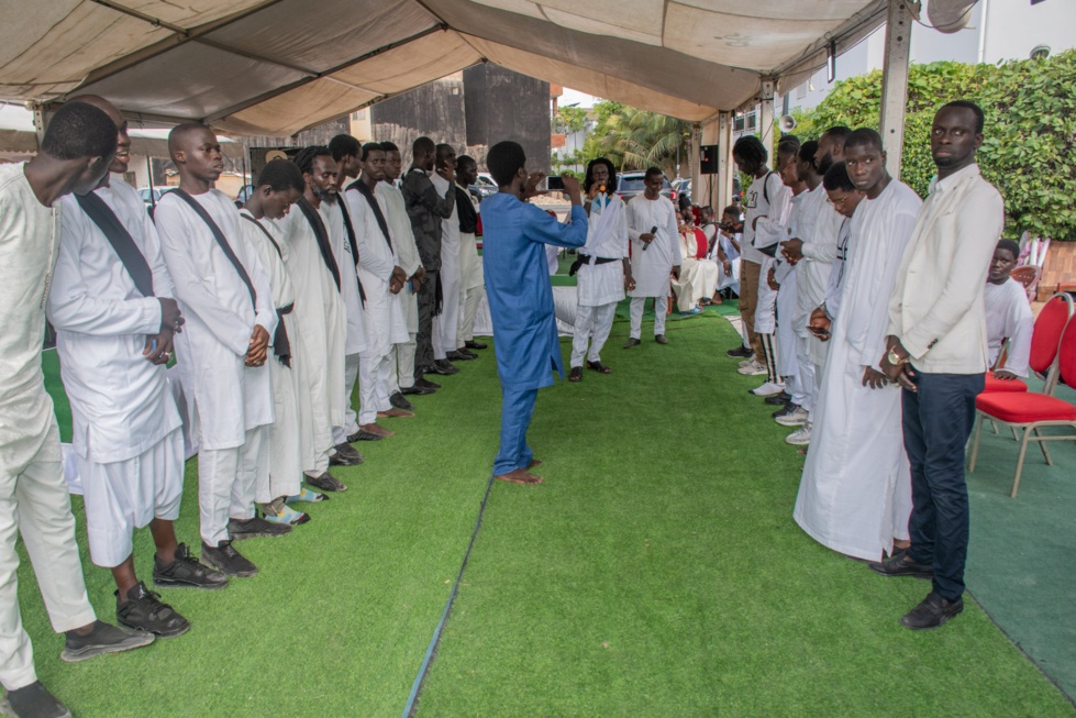 Cheikh Ahmadou Kara Mbacké en visite chez Cheikh Macoumba Fall Misbakh : Les images d’une rencontre