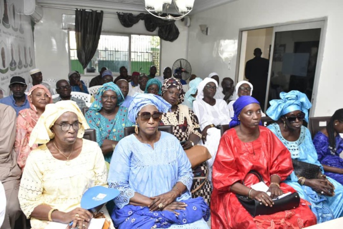 Khalifa Sall et Taxawu Sénégal en France :  Des membres du mouvement national des jeunesses et étudiants socialistes ont répondu à l’appel