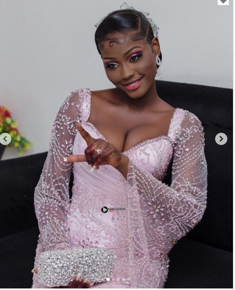 Mariage de Dieyla Guèye: La chanteuse s'affiche toute joyeuse (Photos)