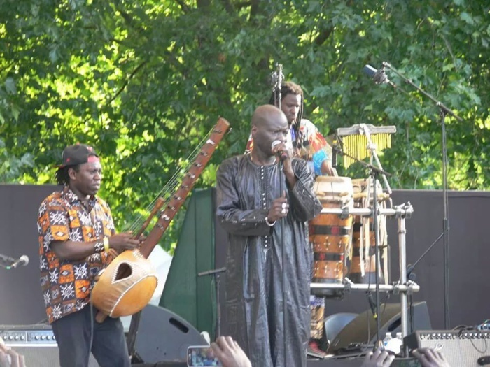 Les images du show de Oumar Pène à Paris