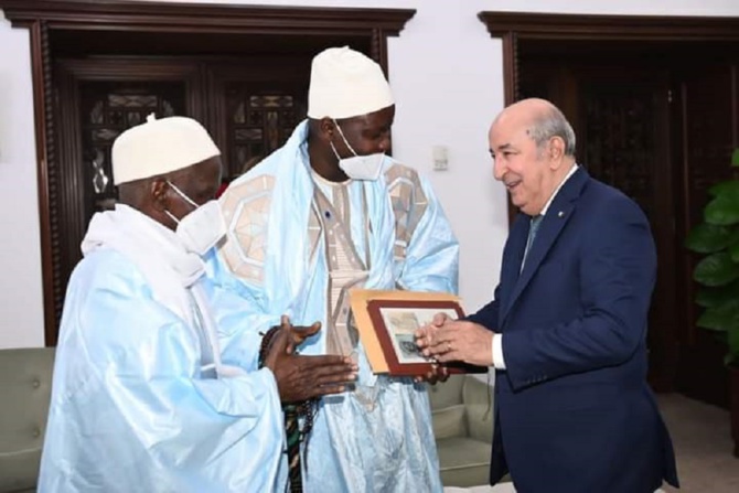 Religion : Serigne Assane Seck, khalife de Thiénaba Seck, reçu par le président algérien