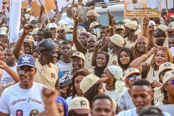 Photos: Président Macky Sall et les populations autochtones au Conseil présidentiel territorialisé sur le développement de la région de Tambacounda