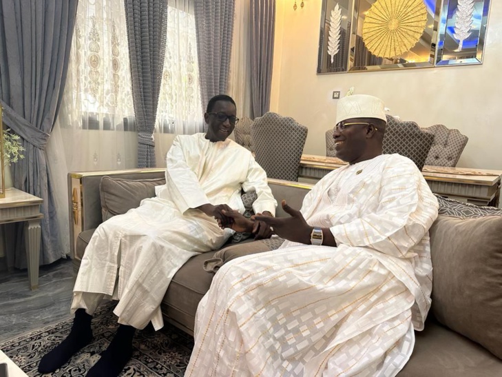 Photos / Présentation de condoléances: Amadou Bâ, ¨Premier ministre, chez Cheikh Abdou Bara Dolly Mbacké