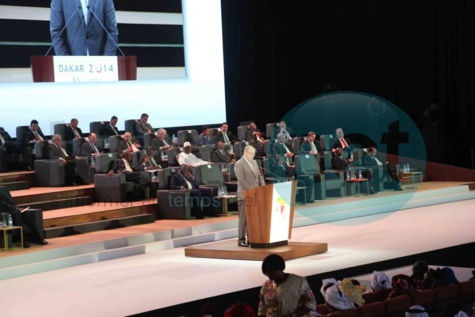 Revivez en images la cérémonie d'ouverture du XVe sommet de la francophonie à Dakar