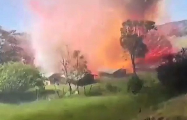 Une usine de feux d'artifice explose en Colombie