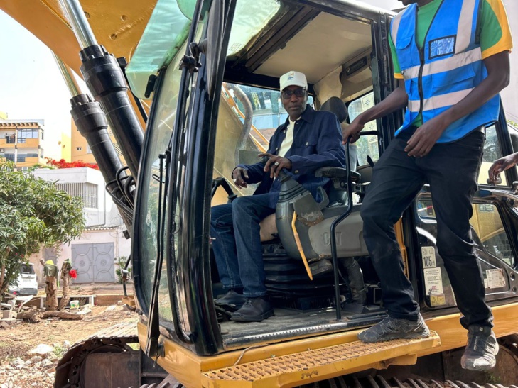 Cité Bellevue : Mamadou Mamour Diallo lance les travaux pour briser le cycle des inondations