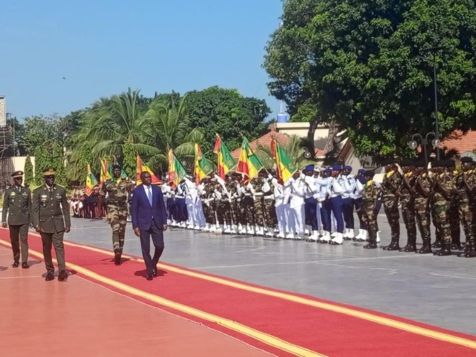 Me Oumar Youm visite l’Armée et la Gendarmerie