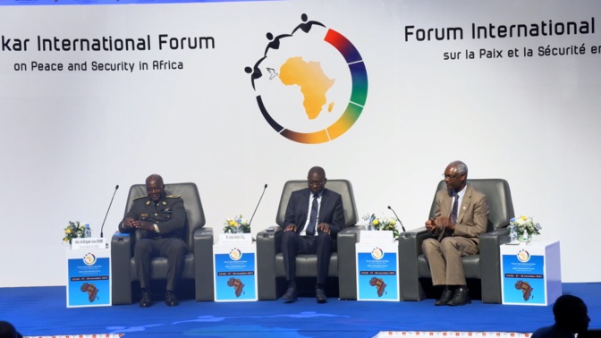 9e Forum de Dakar : Ismaïla Madior Fall rappelle les urgences évoquées par le PR Macky Sall concernant la réforme de la gouvernance mondiale